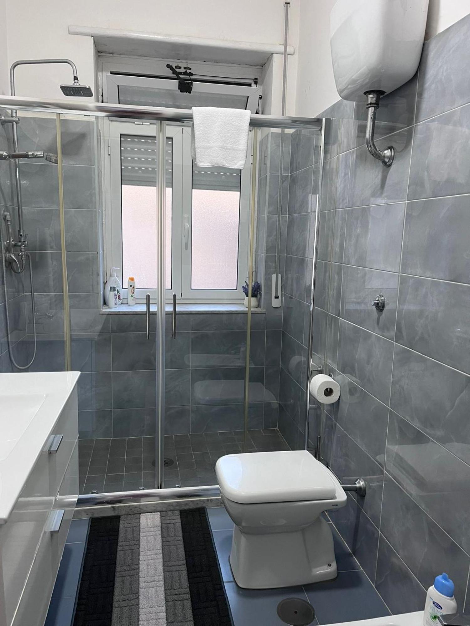 Well - Piazza Plebiscito Guest house Naples
